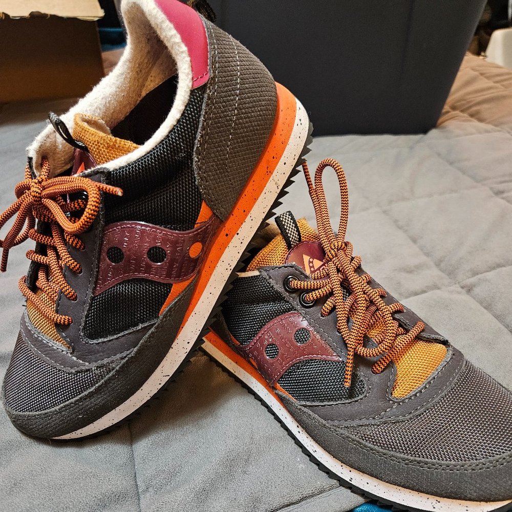 Saucony Jazz 81 Men's 7, Women's 8.5